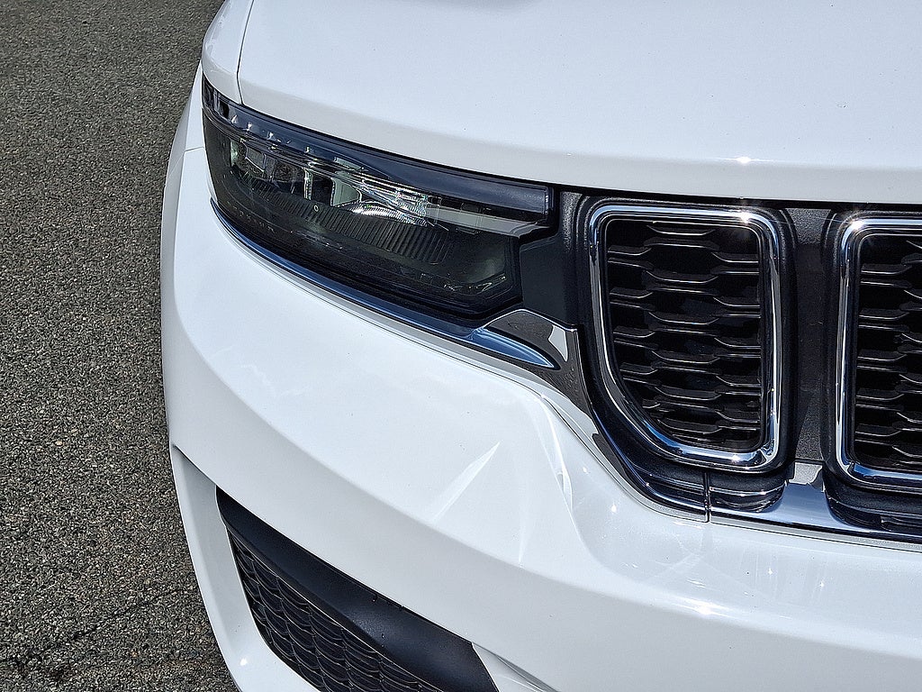 2025 Jeep Grand Cherokee Laredo X