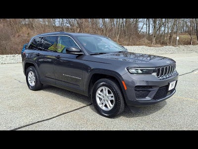 2023 Jeep Grand Cherokee Laredo