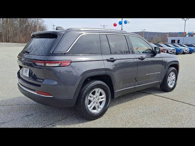 2023 Jeep Grand Cherokee Laredo