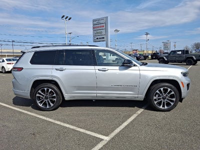 2022 Jeep Grand Cherokee L Overland