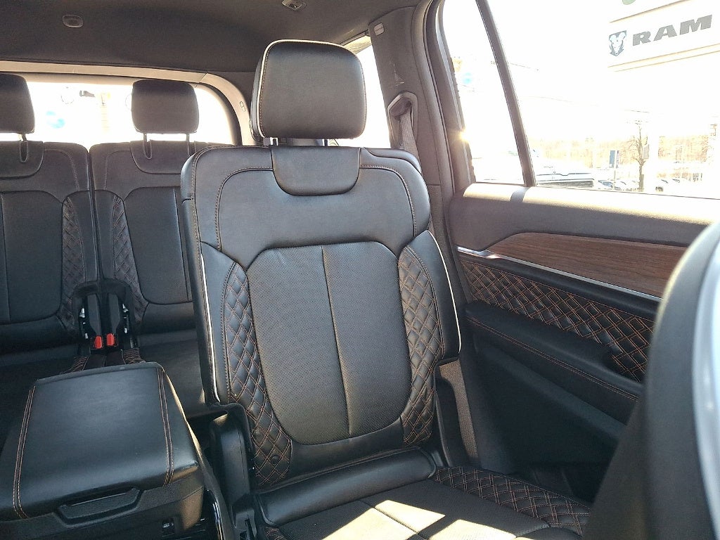 2023 Jeep Grand Cherokee L Summit