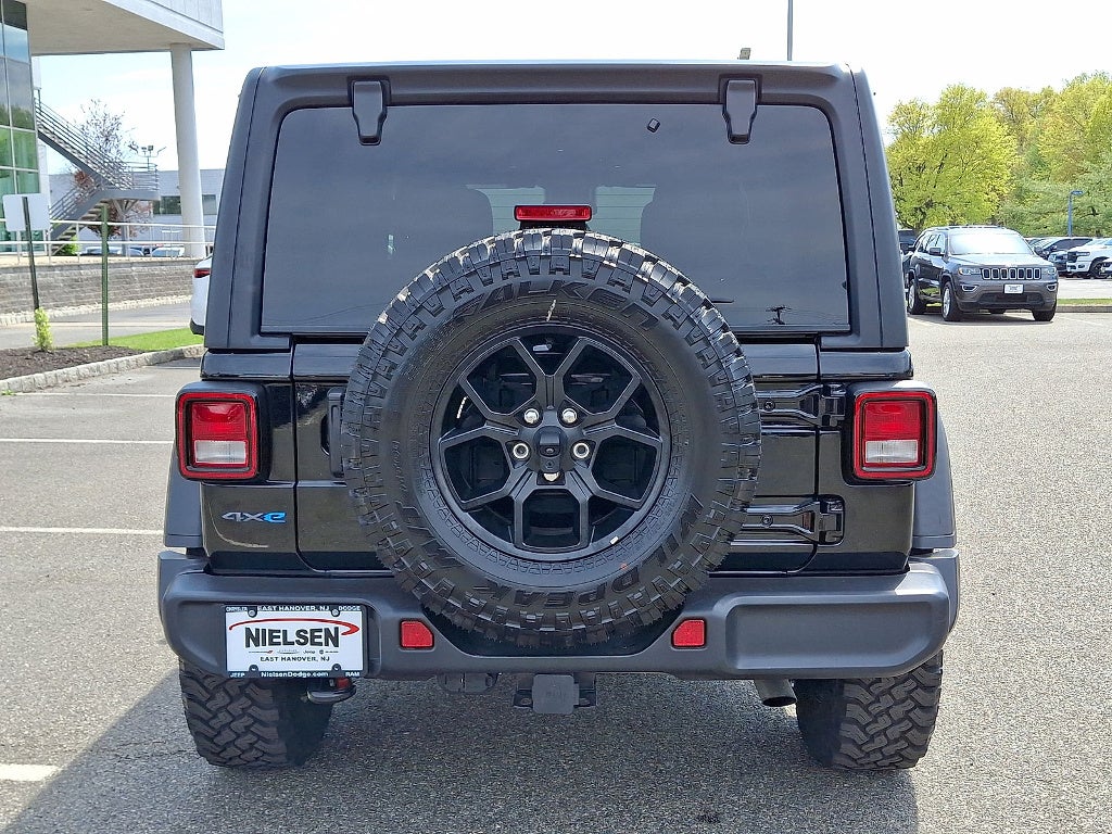 2025 Jeep Wrangler 4xe Willys 4xe