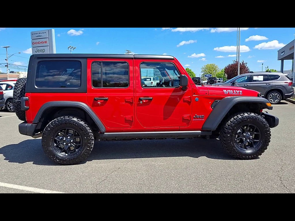 2025 Jeep Wrangler 4xe Willys 4xe