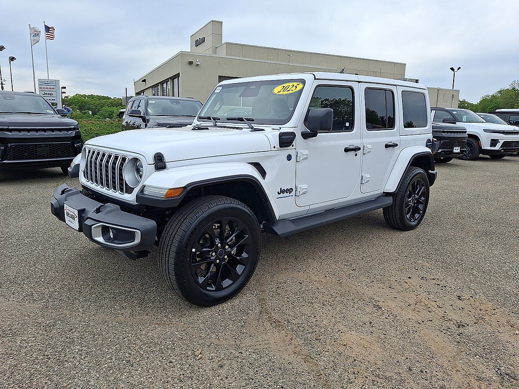 2025 Jeep Wrangler 4xe Sahara 4xe