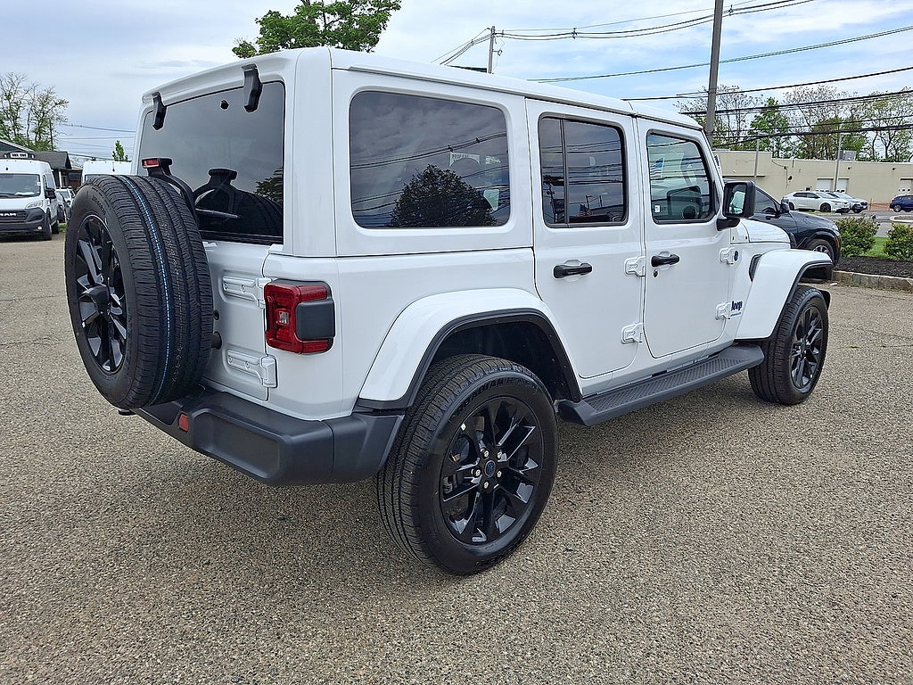 2025 Jeep Wrangler 4xe Sahara 4xe