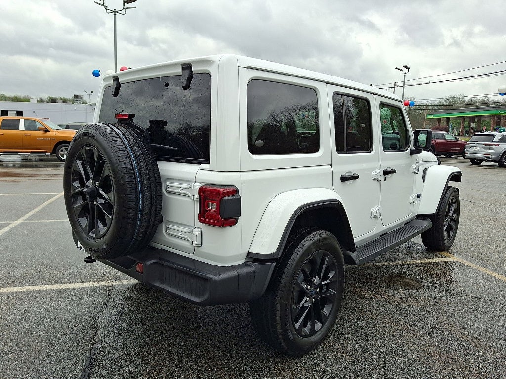 2025 Jeep Wrangler 4xe Sahara 4xe