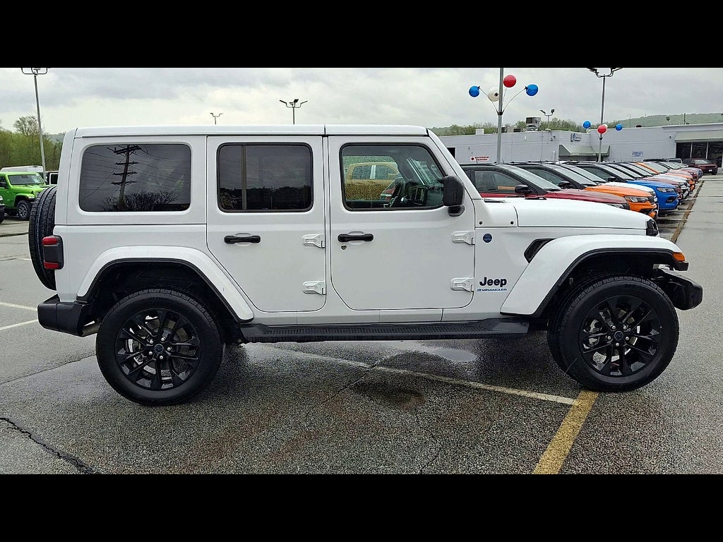 2025 Jeep Wrangler 4xe Sahara 4xe