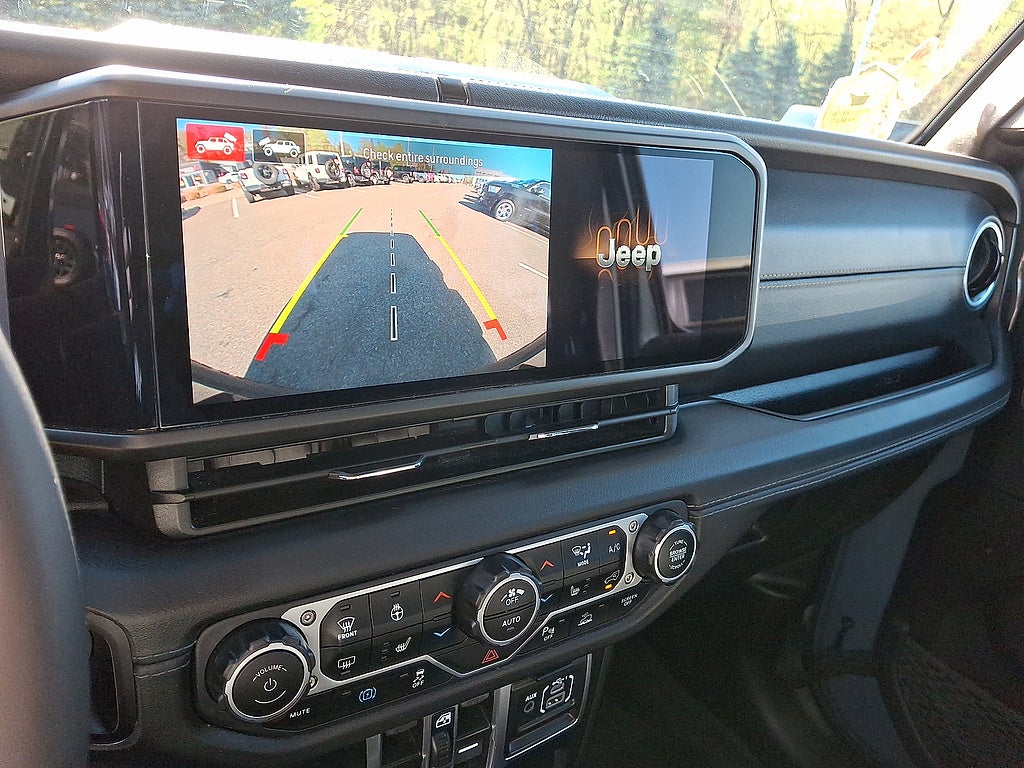 2024 Jeep Wrangler 4xe Sahara 4xe