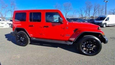 2025 Jeep Wrangler 4xe Sahara 4xe
