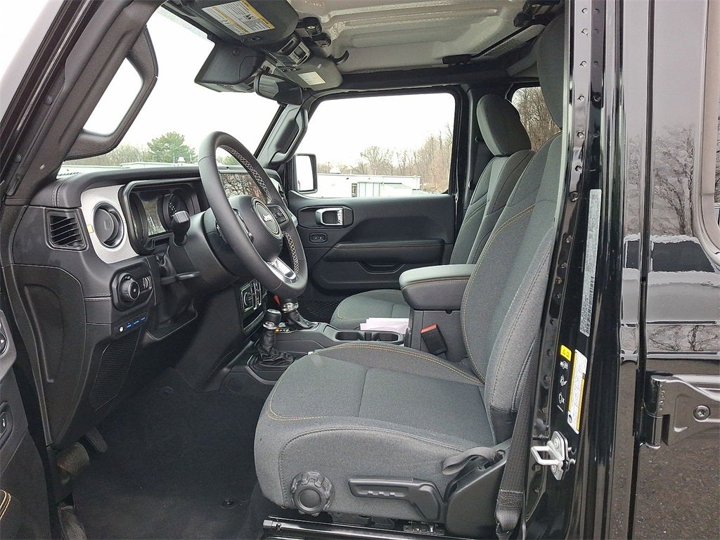 2025 Jeep Wrangler 4xe Sahara 4xe