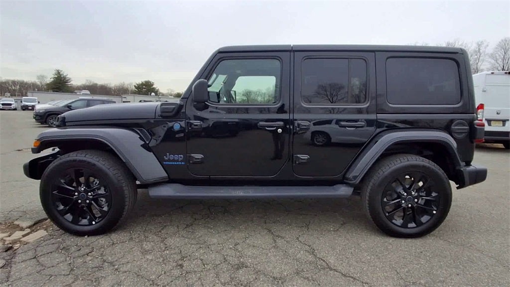 2025 Jeep Wrangler 4xe Sahara 4xe