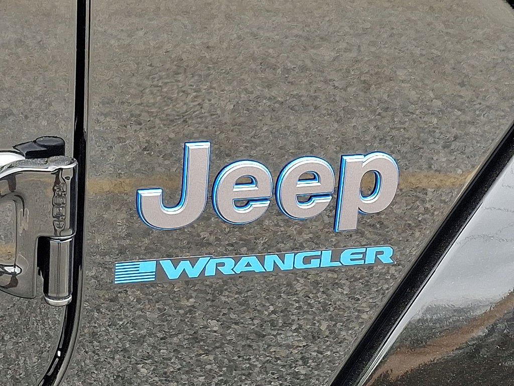 2025 Jeep Wrangler 4xe Sahara 4xe