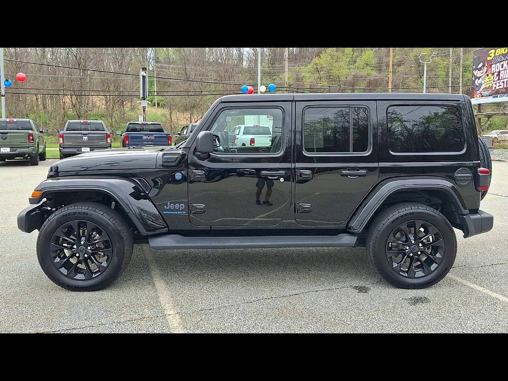 2025 Jeep Wrangler 4xe Sahara 4xe