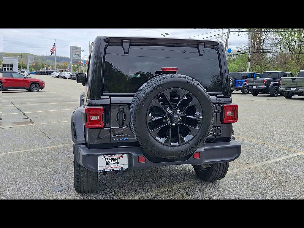 2025 Jeep Wrangler 4xe Sahara 4xe