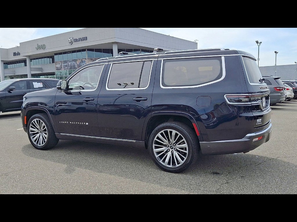 2022 Jeep Grand Wagoneer Series III