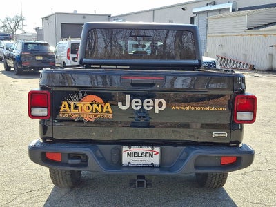 2021 Jeep Gladiator Overland