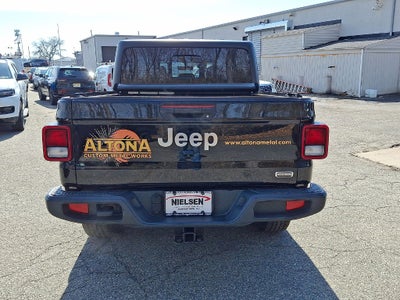 2021 Jeep Gladiator Overland