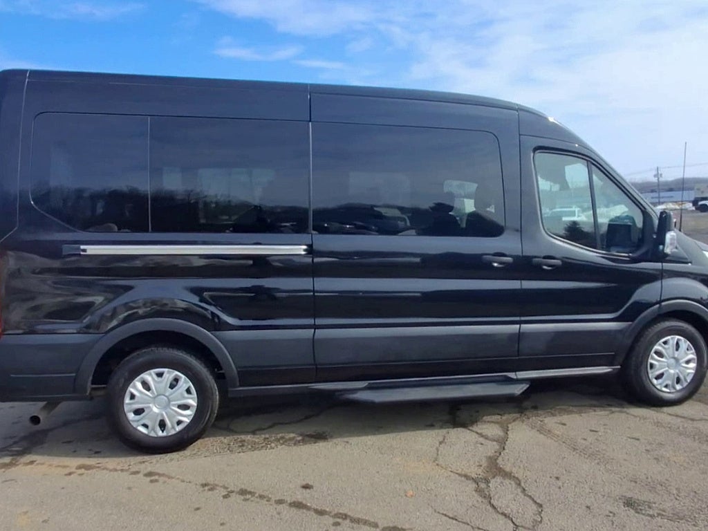 2022 Ford Transit-350 Passenger Van 350 XLT