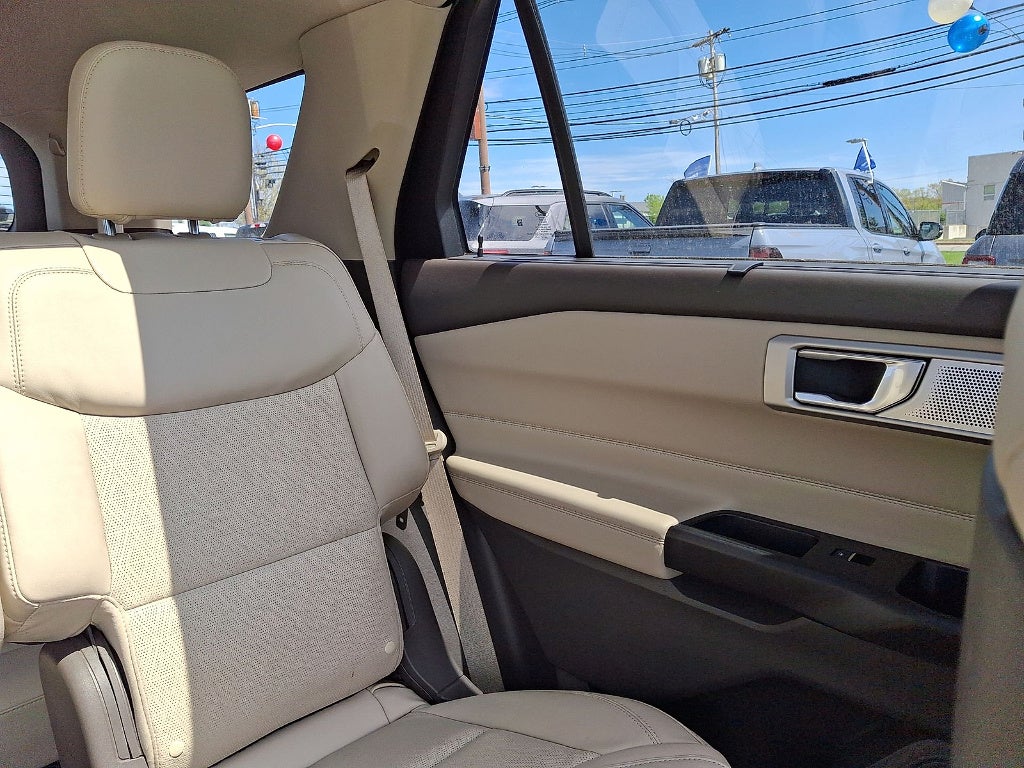 2020 Ford Explorer Platinum
