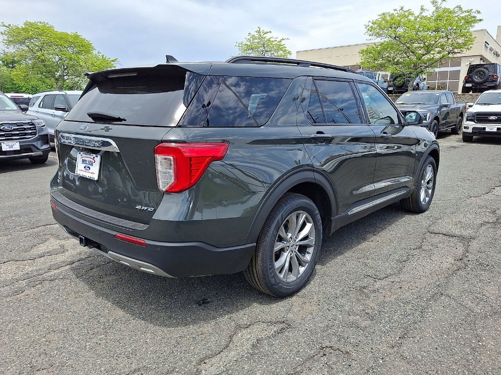 2023 Ford Explorer XLT
