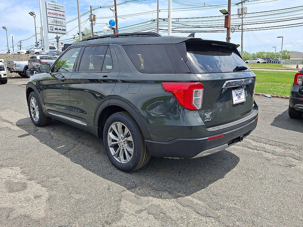 2023 Ford Explorer XLT