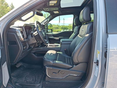 2025 Ford F-250 Platinum