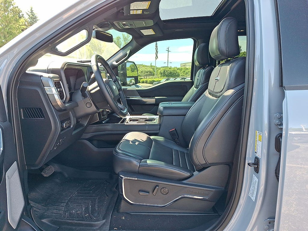 2025 Ford F-250 Platinum