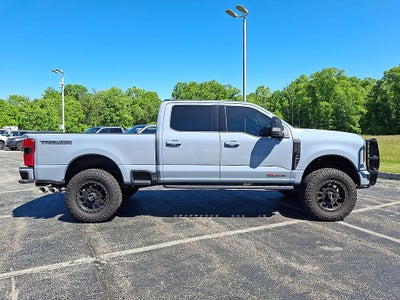 2025 Ford F-250 Platinum