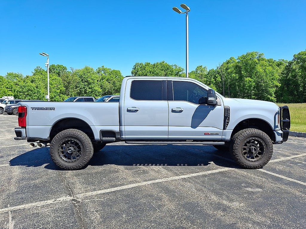 2025 Ford F-250 Platinum
