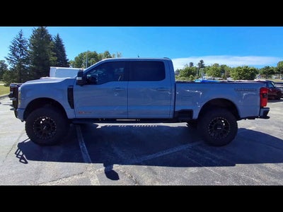 2025 Ford F-250 Platinum