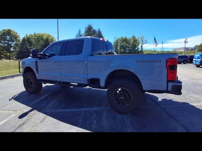 2025 Ford F-250 Platinum