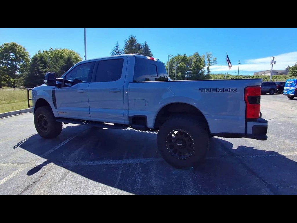2025 Ford F-250 Platinum