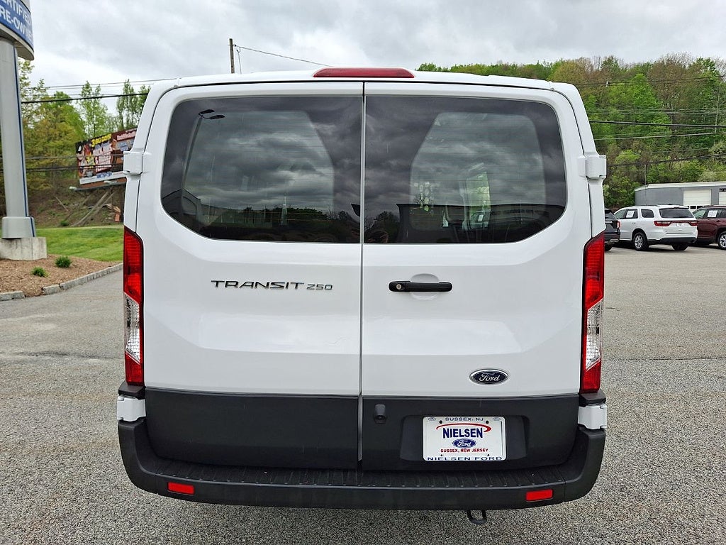 2025 Ford Transit-250 Cargo Van 250