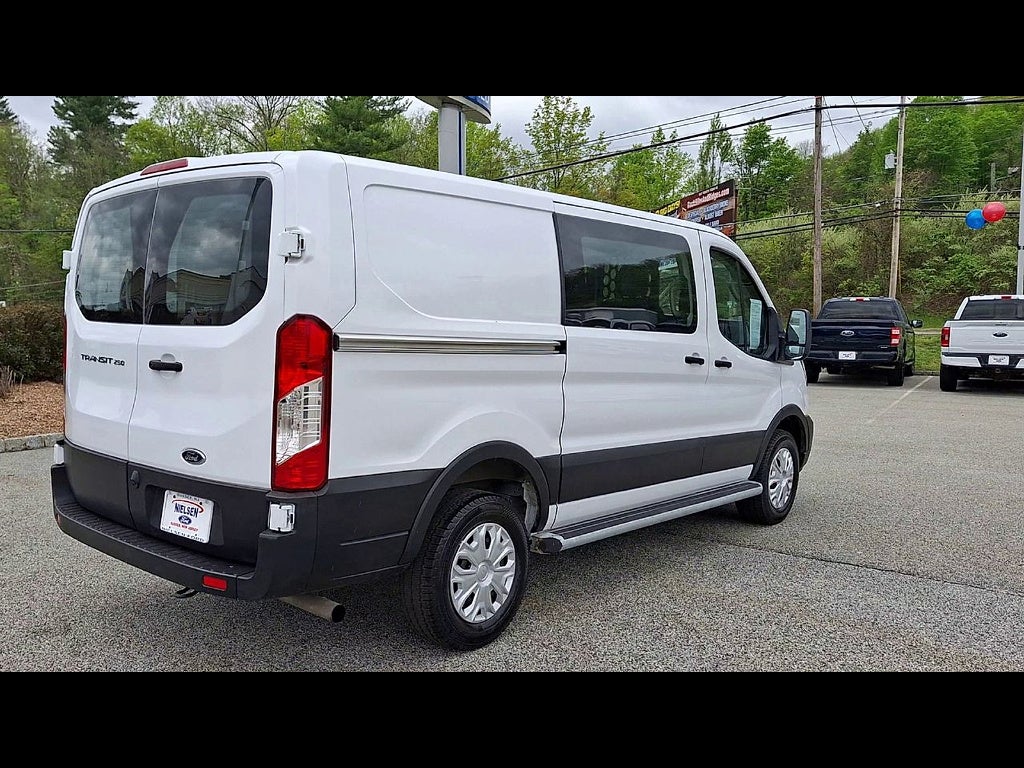 2025 Ford Transit-250 Cargo Van 250