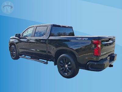 2022 Chevrolet Silverado 1500 Custom