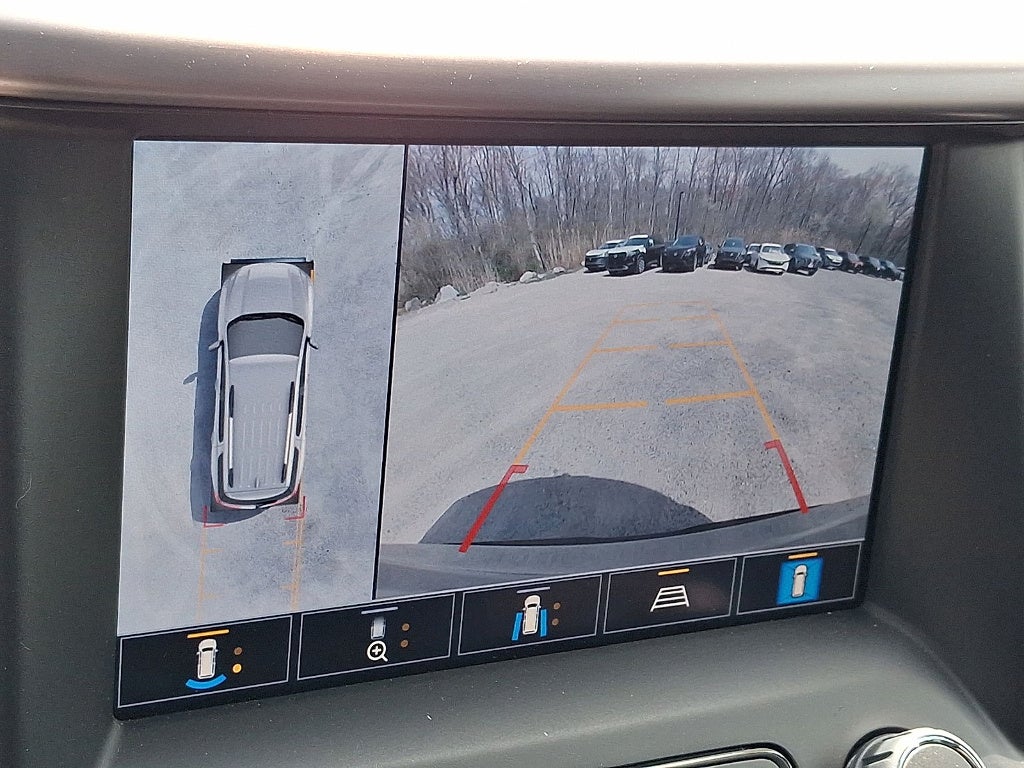 2023 GMC Acadia AT4