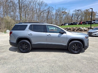 2023 GMC Acadia AT4