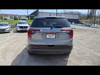 2023 GMC Acadia AT4