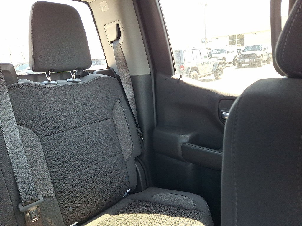 2023 GMC Sierra 1500 Pro