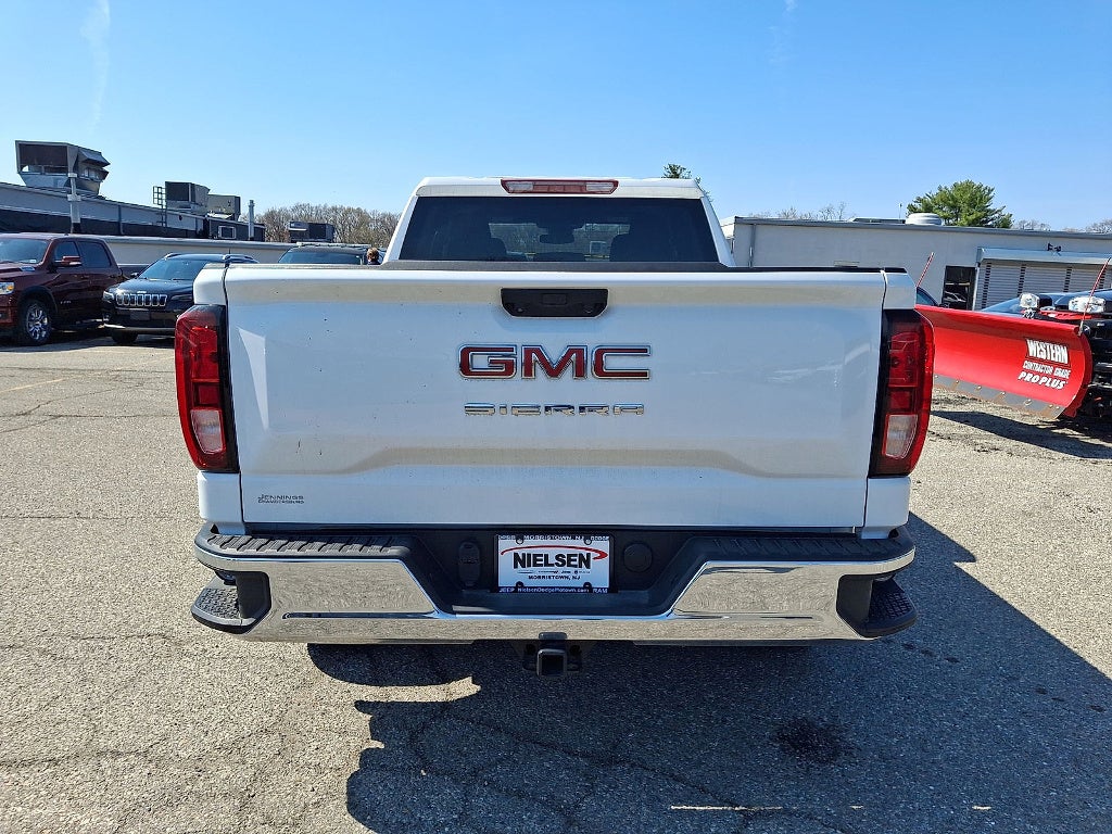 2023 GMC Sierra 1500 Pro