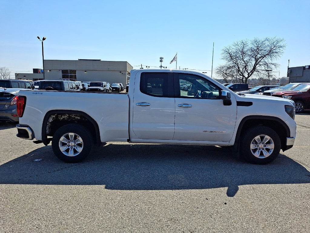 2023 GMC Sierra 1500 Pro