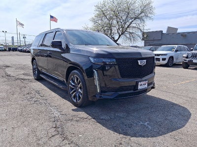 2022 Cadillac Escalade ESV Sport