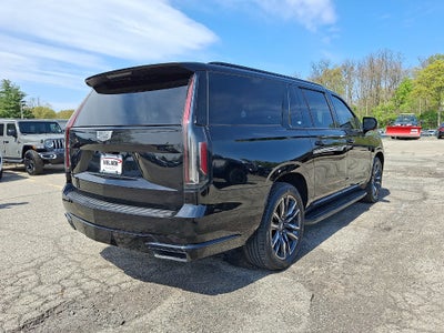2022 Cadillac Escalade ESV Sport