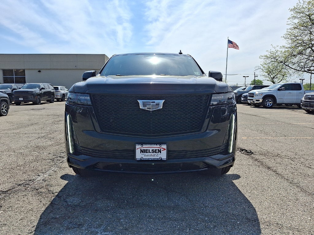 2022 Cadillac Escalade ESV Sport