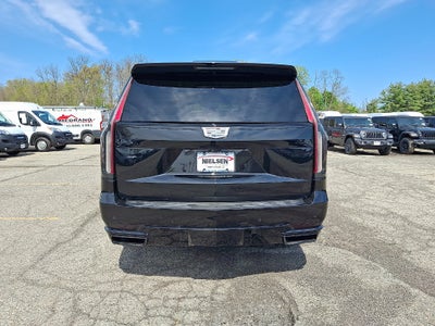 2022 Cadillac Escalade ESV Sport