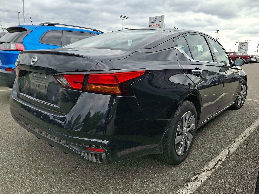 2022 Nissan Altima 2.5 S