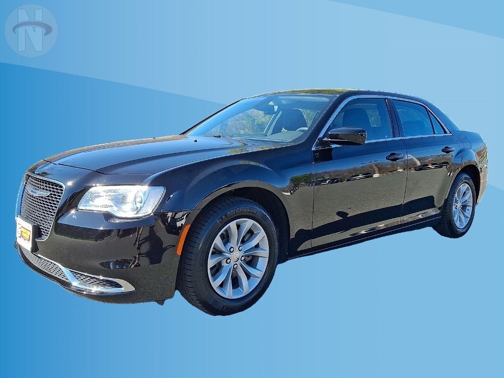 2023 Chrysler 300 Touring