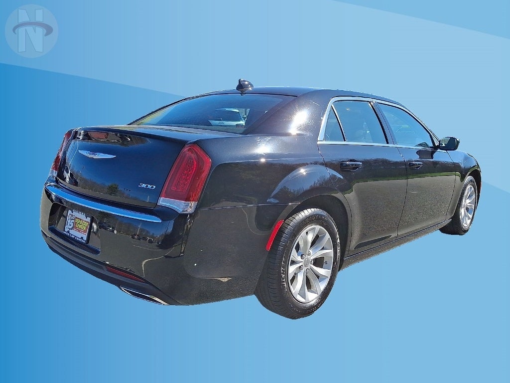 2023 Chrysler 300 Touring