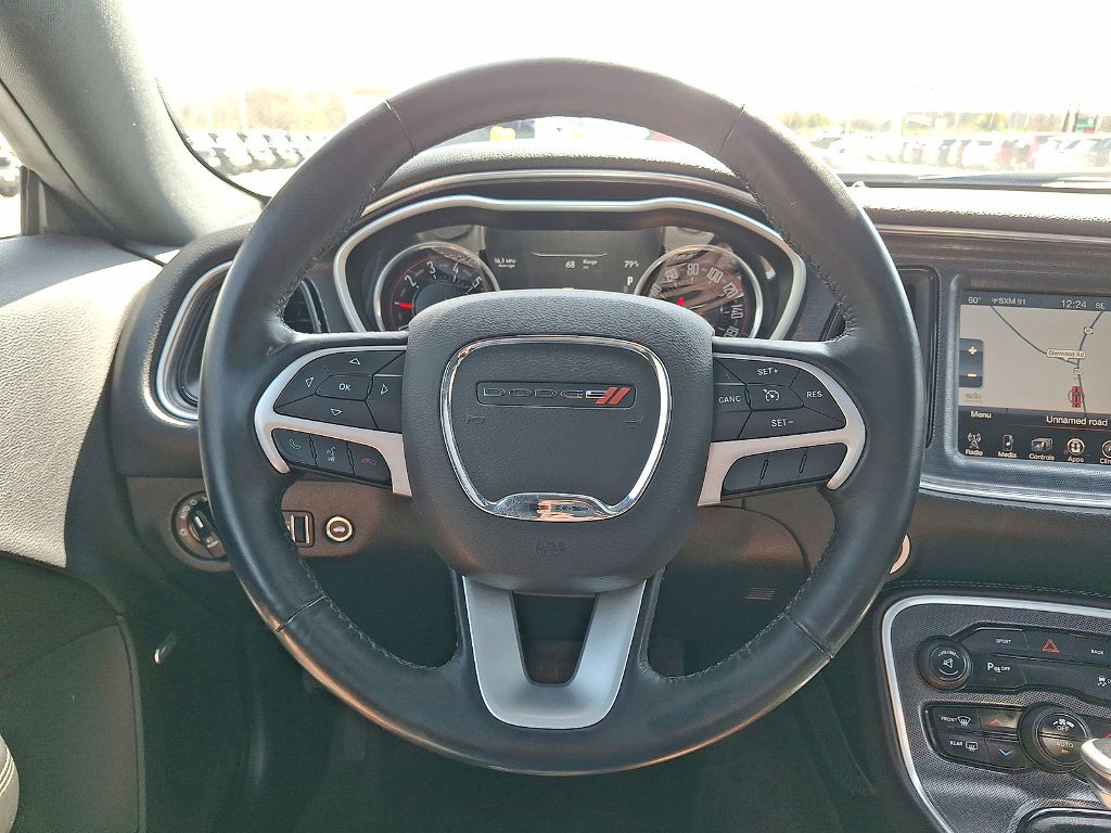 2016 Dodge Challenger SXT Plus