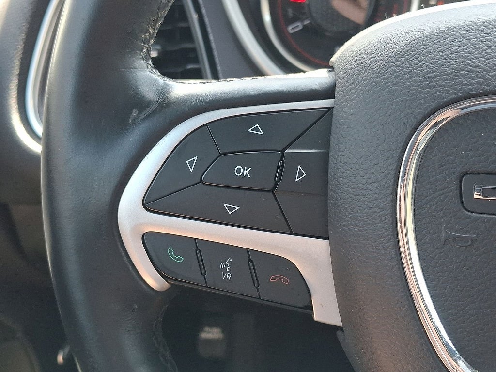 2016 Dodge Challenger SXT Plus